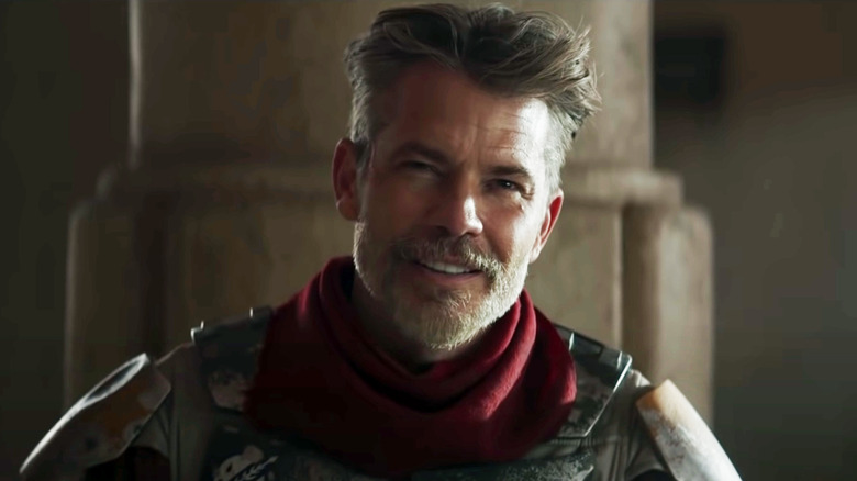 Timothy Olyphant Mandalorian smiling