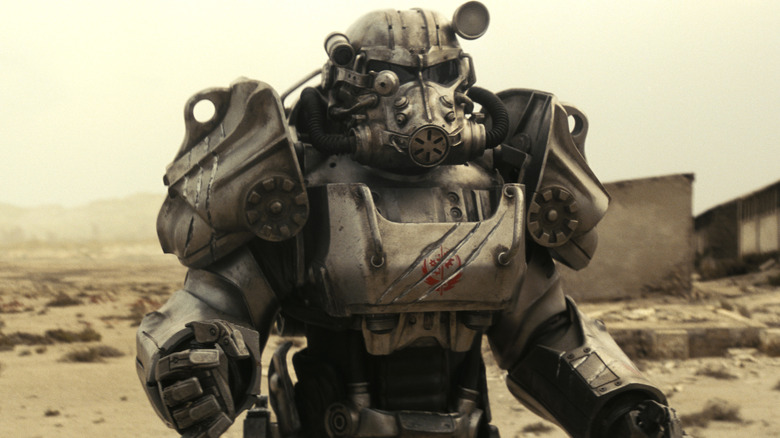 Brother of Steel power armor in Wasteland