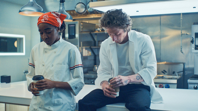 Carmy and Sydney in the kitchen